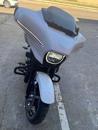 HARLEY-DAVIDSON STREET GLIDE SPECIAL HARLEY-DAVIDSON STREET GLIDE SPECIAL